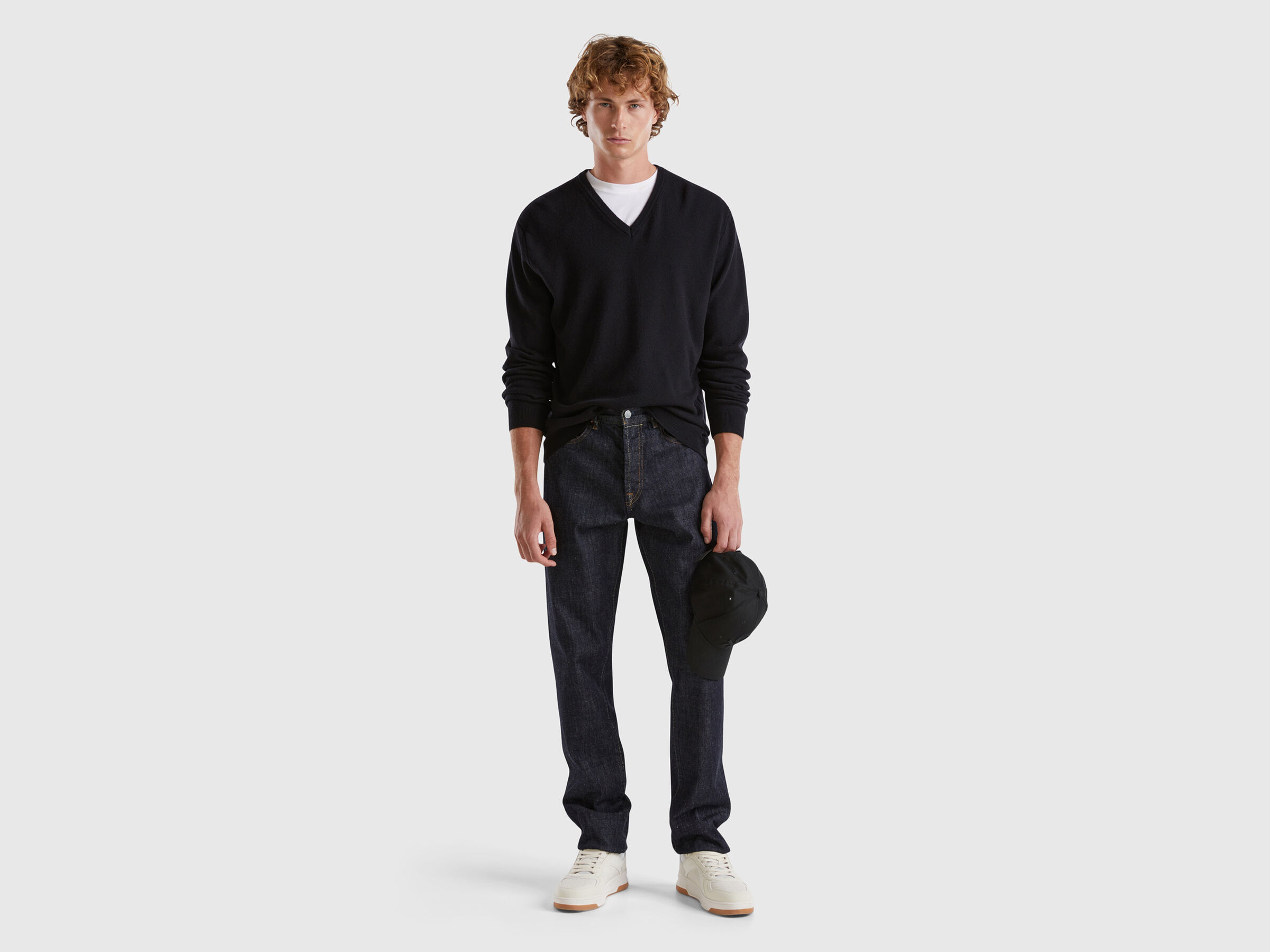 V NECK SWEATER L/S Homme image number 3